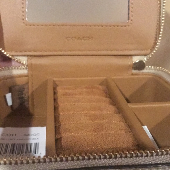 Authentic Coach Jewelry case - Picture 2 of 3